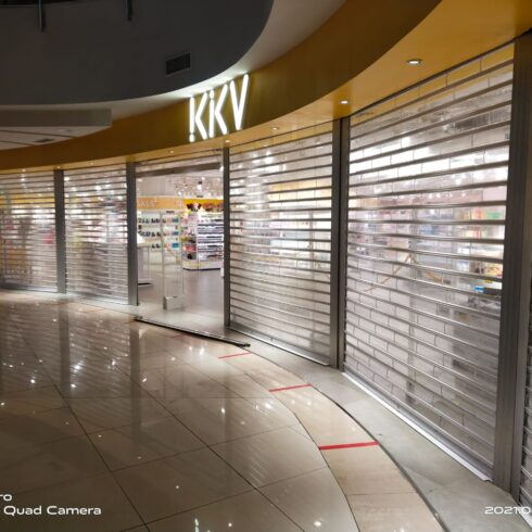 Rolling door Poly Carbonate