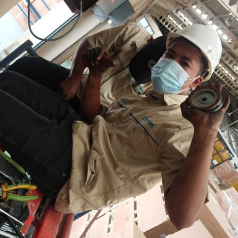 Service Mesin Rolling door Industri